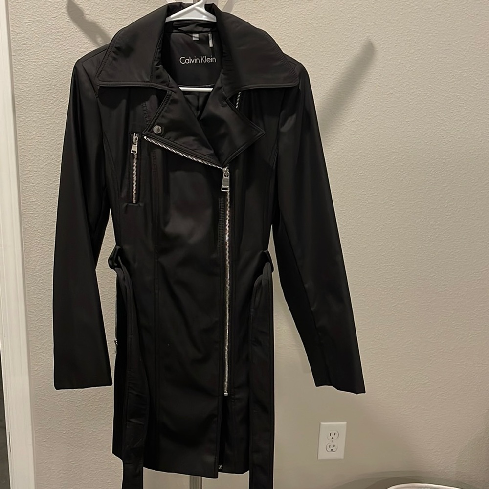 Women’s Calvin Klein trench coat (S)